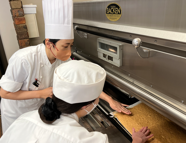 辻製菓専門学校